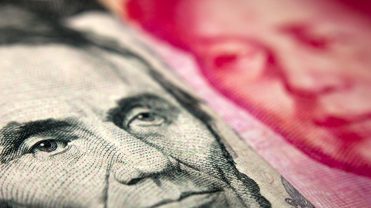 dollar yuan
