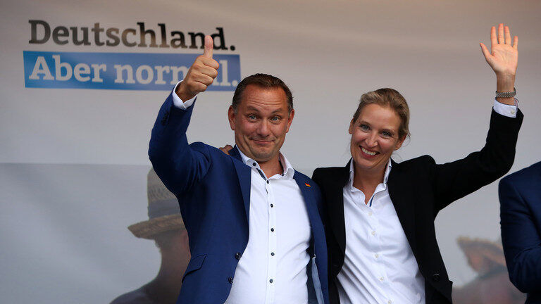 Click to enlarge Tino Chrupalla and Alice Weidel
