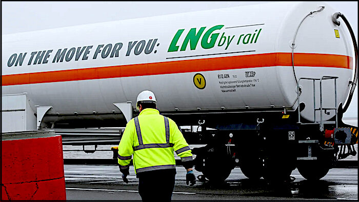 Click to enlarge tank car