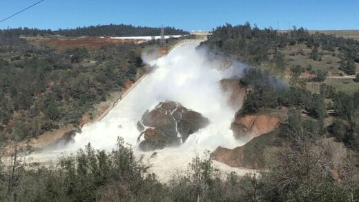 Click to enlarge flooding landslide