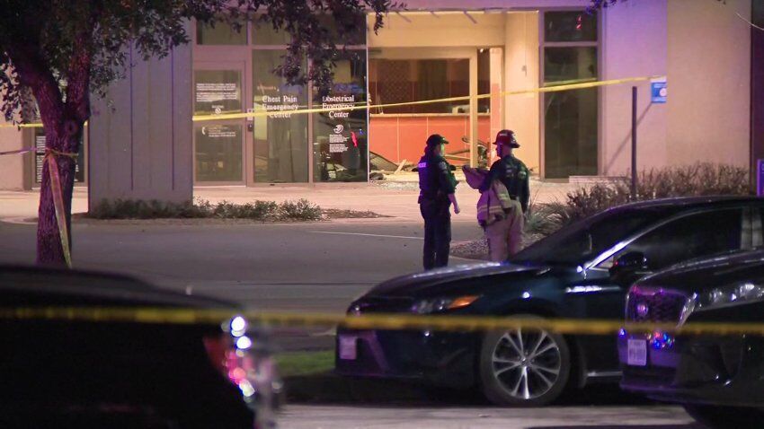 Click to enlarge US ER hospital crash