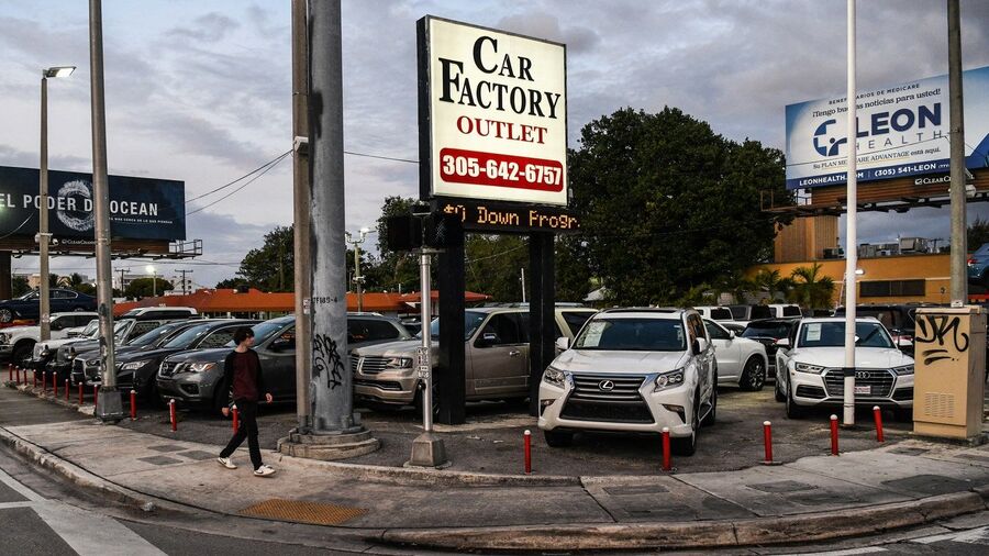 Click to enlarge used car and truck dealer
