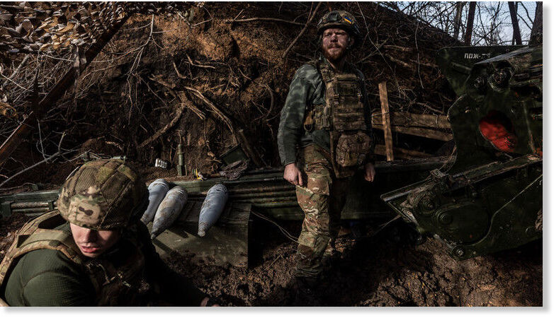 Click to enlarge Ukrainian soldiers