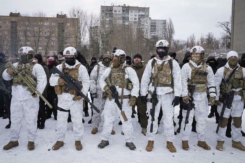 Click to enlarge Ukrainian commandoes afu cia soldiers winter gear