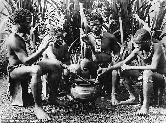 Click to enlarge african tribe Khoikhoi hottentots