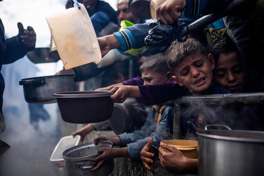 Click to enlarge Gaza children hunger food