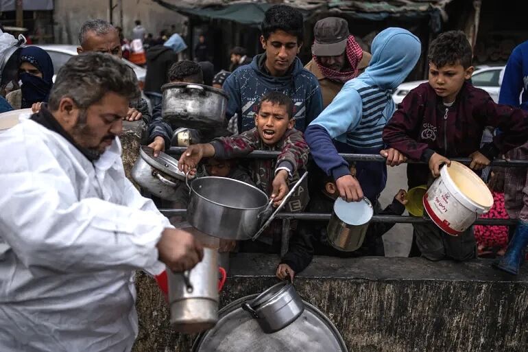 starving gaza food aid famine israel
