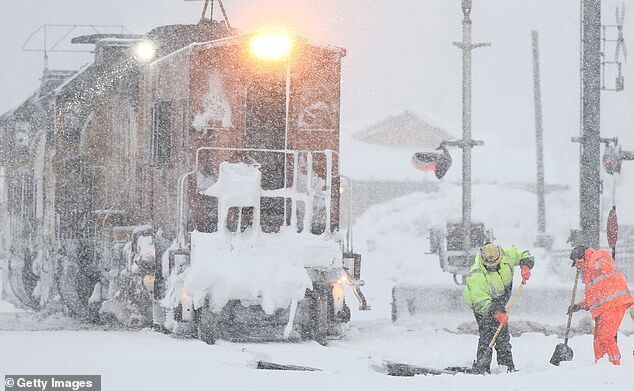 Click to enlarge california nevada blizzard