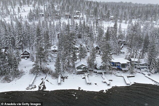 Click to enlarge blizzard california nevada lake tahoe