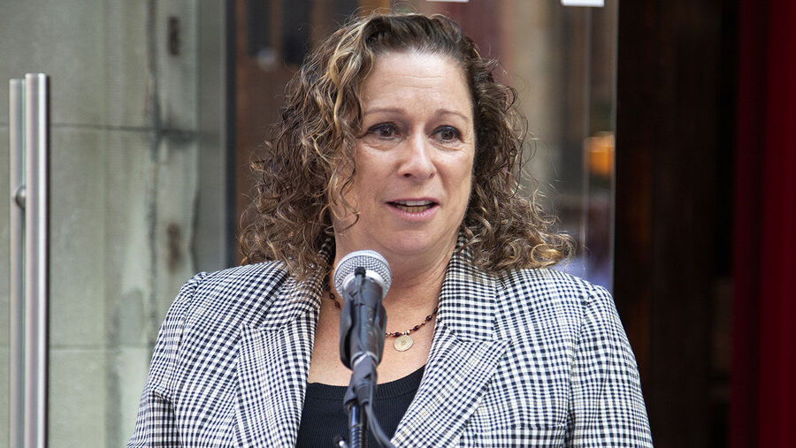 Abigail Disney Walt grandchild