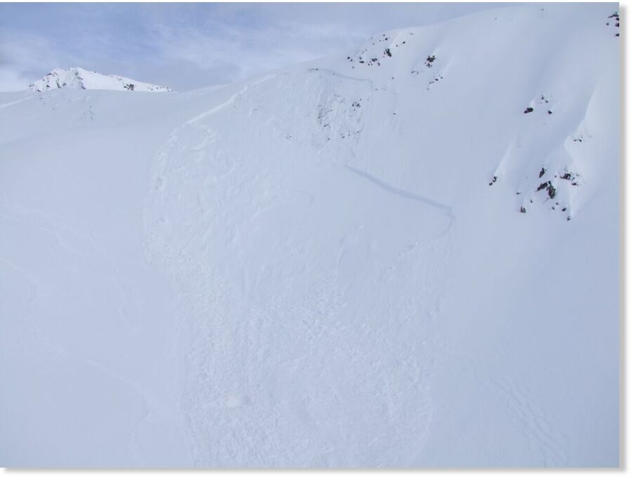 Erezberg avalanche.