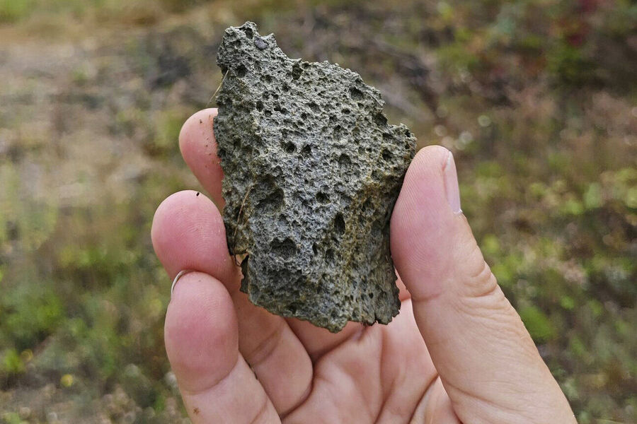 Click to enlarge ukraine stone tool