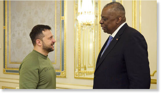 Click to enlarge zelensky lloyd austin