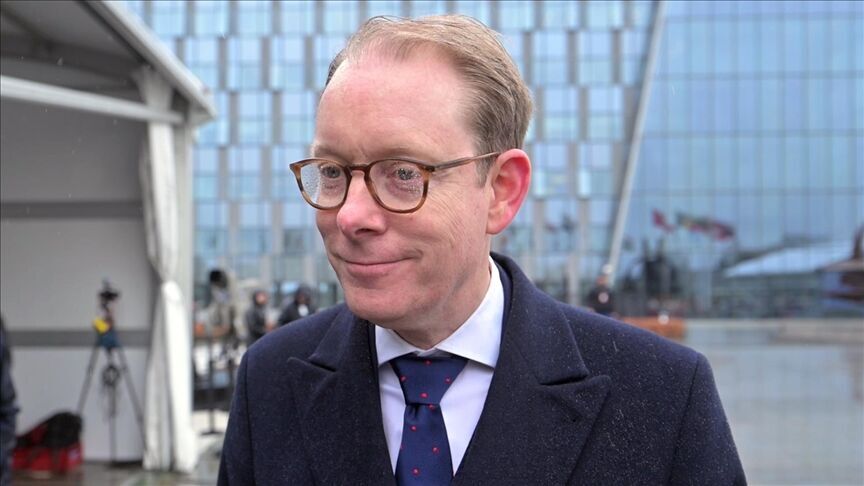 Tobias Billstrom Selen Valente sweden foreign minister