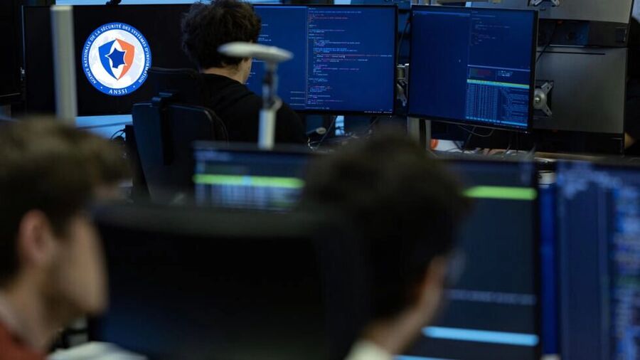 Click to enlarge france cyberattack hacker