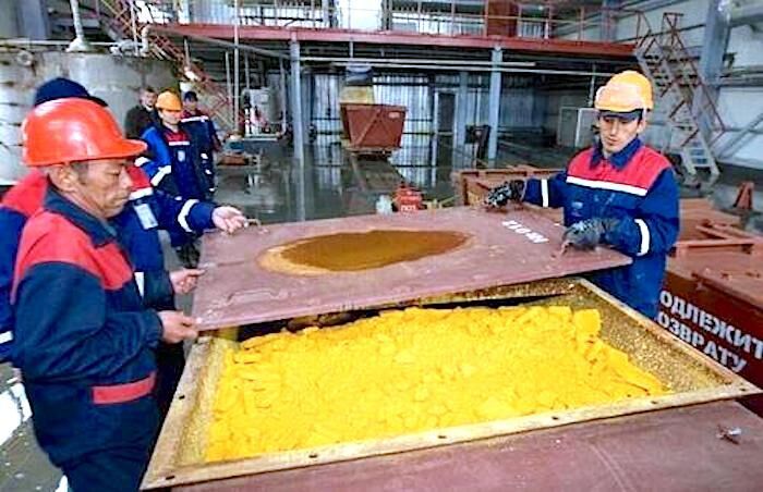 uranium cake