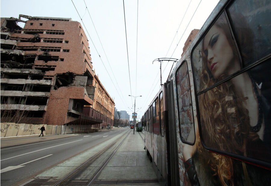 belgrade serbia army headquarters bombed