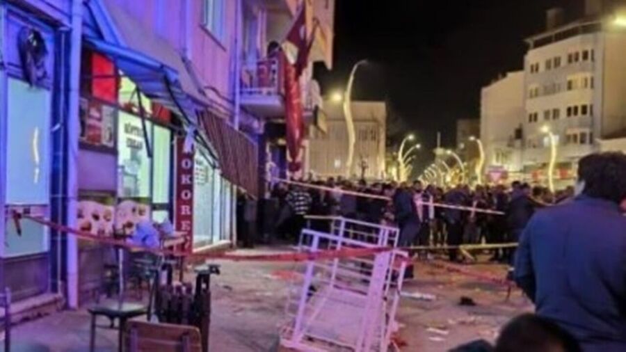 Balcony collapse in Turkey