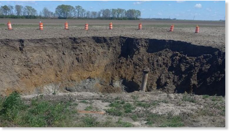 50-foot-wide sinkhole at Deer Run Mine.