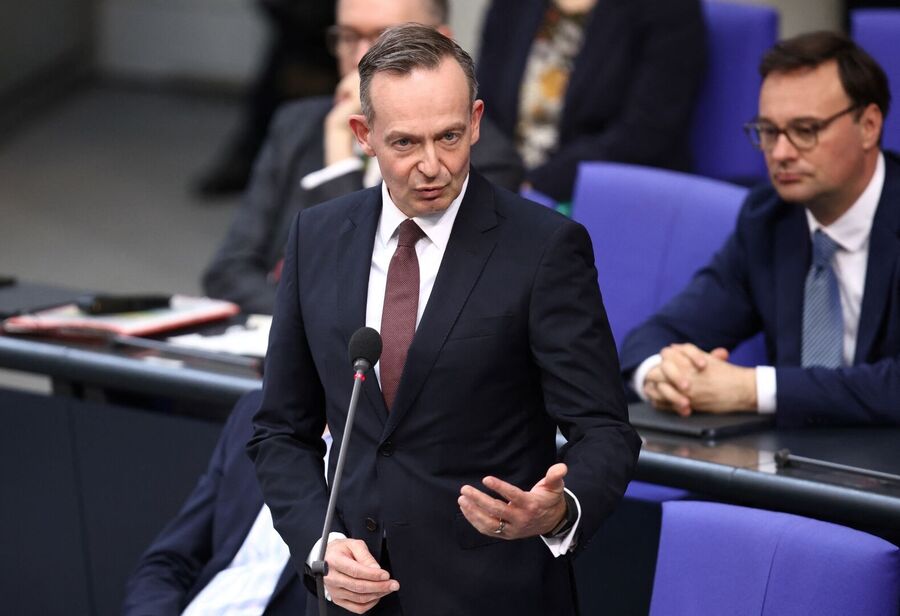 Click to enlarge German Transport Minister Volker Wissing