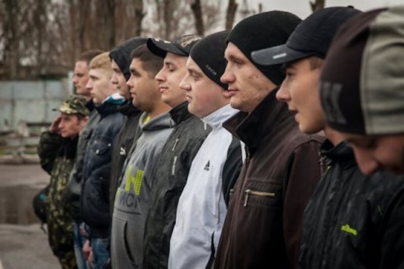 ukraine conscripts