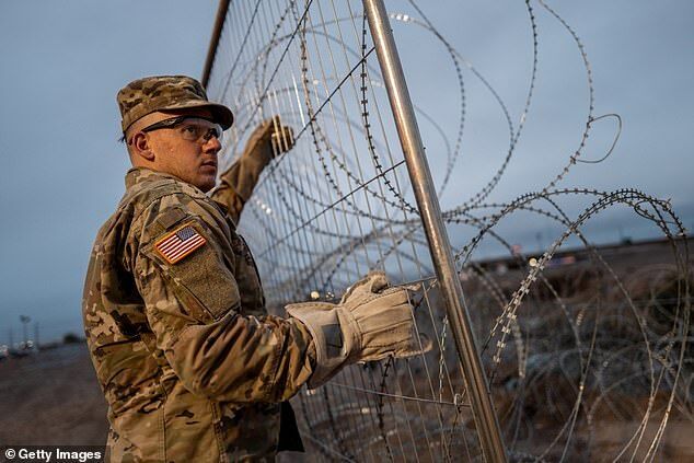 Click to enlarge undocumented migrants 4