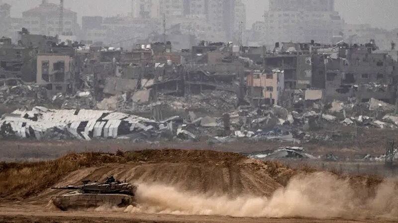 Click to enlarge israel tank gaza destruction