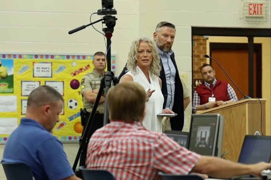 Click to enlarge mother of student sues high school suspension accused racist
