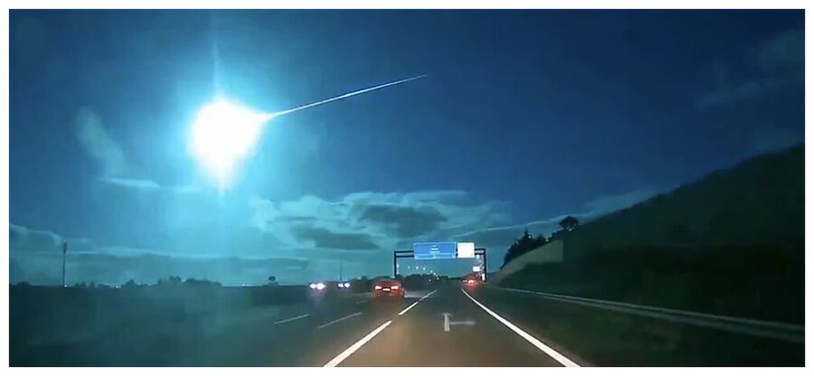 Click to enlarge Meteor Fireball