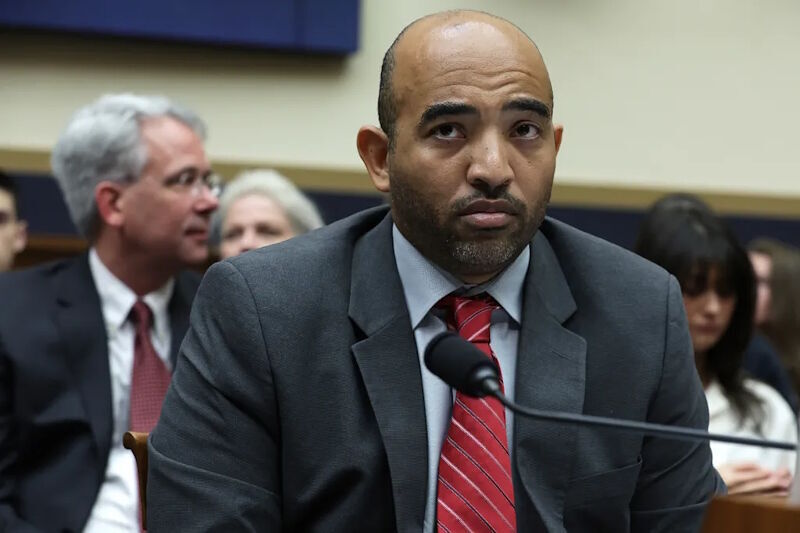 Click to enlarge fbi whistleblower Marcus Allen