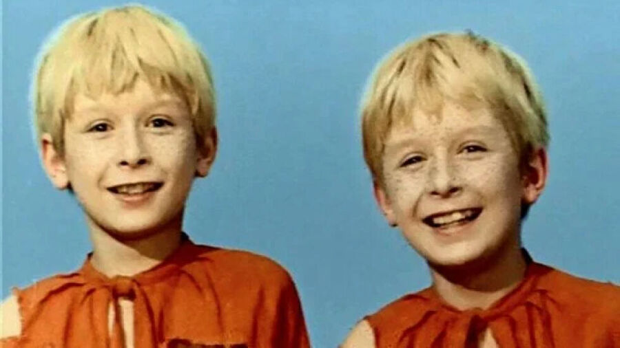 Click to enlarge Kaczynski brothers