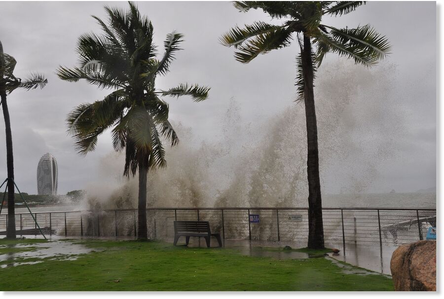Huge waves break on the shore in Sanya Bay, Sanya, south China's Hainan Province, July 22, 2024.