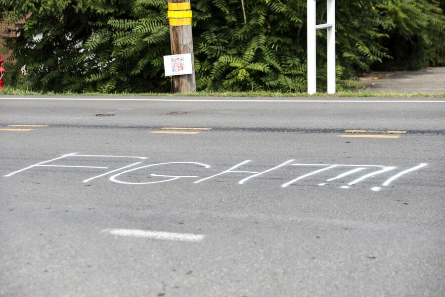 graffiti trump fight assassination