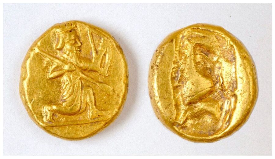 Gold Persian coins