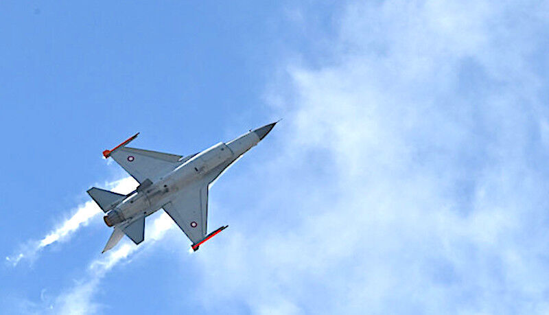 F-16