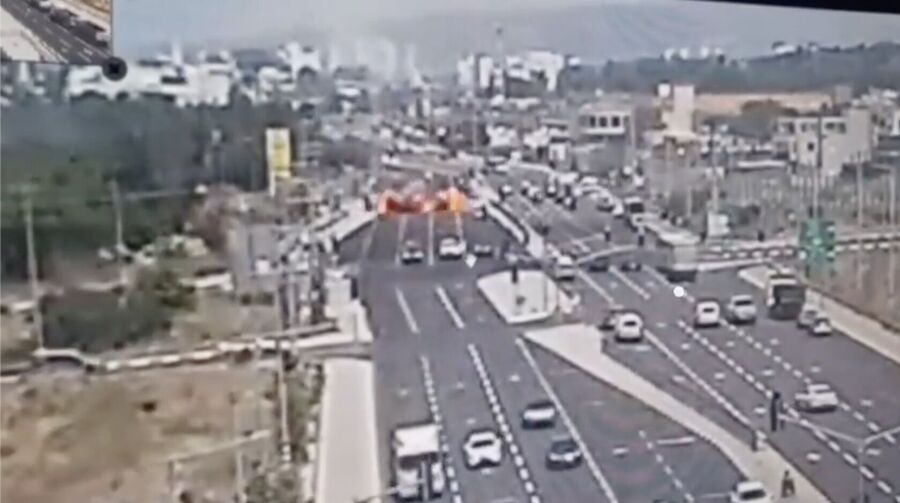 Click to enlarge hezbollah drone strikes northern israel