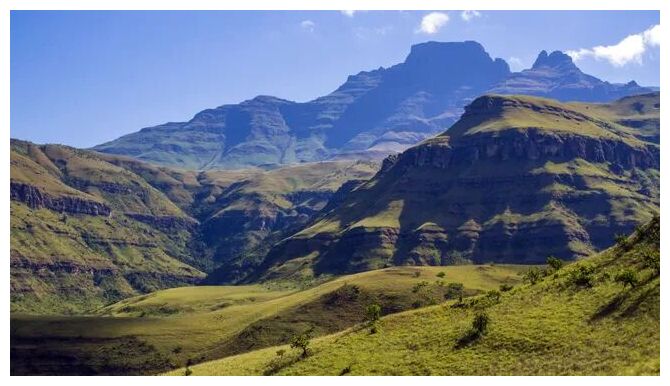 Monks Cowl in the Great Escarpment of South Africa