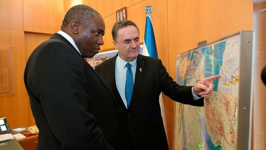British Foreign Secretary David Lammy and Israel Katz