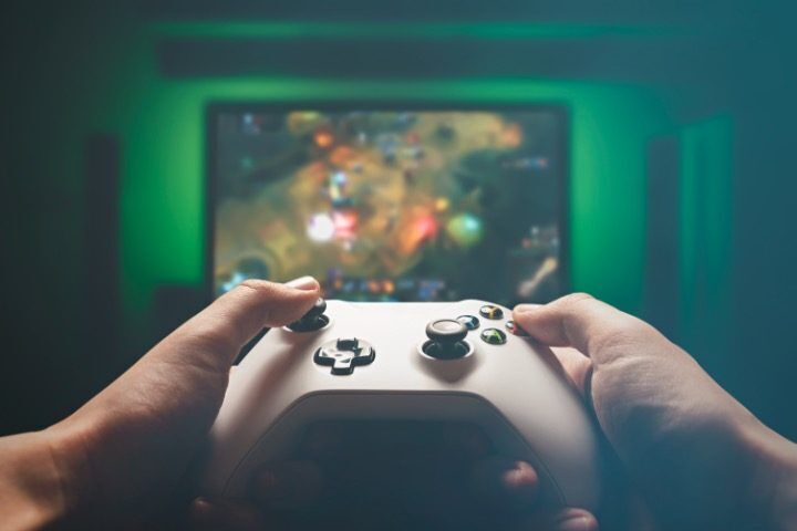 Click to enlarge Xbox controller, video game controller