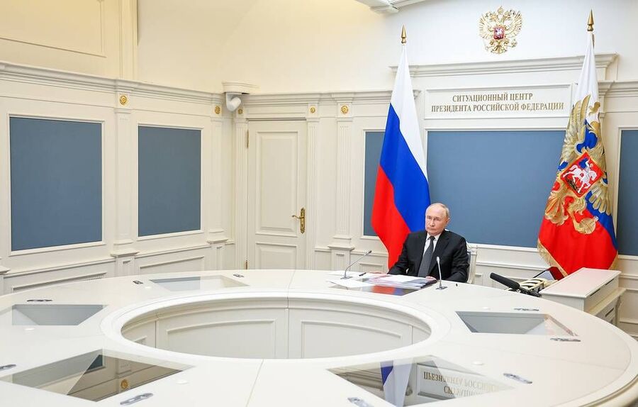Click to enlarge putin