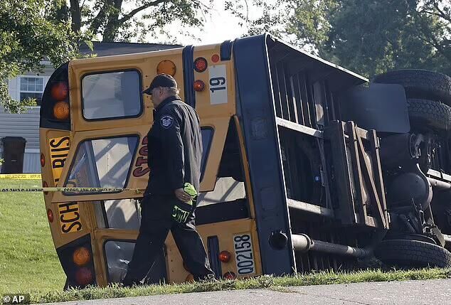 bus crash springfield immigrants