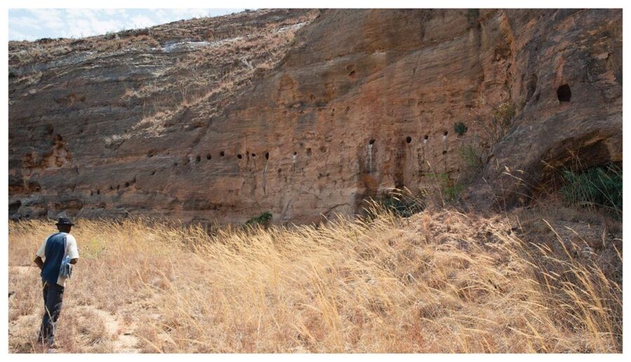 circular rock-cut niches.
