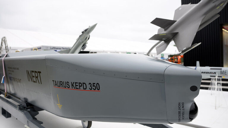 Click to enlarge German-produced Taurus KEPD-350 cruise missile
