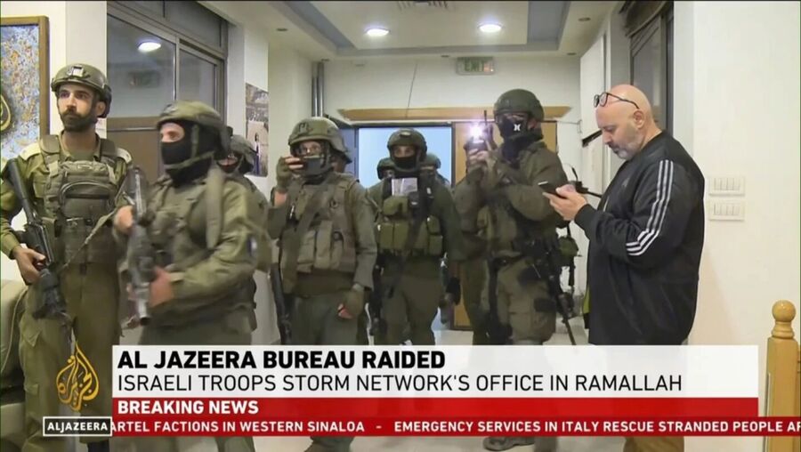 Click to enlarge IDF raid al jazeera ramallah