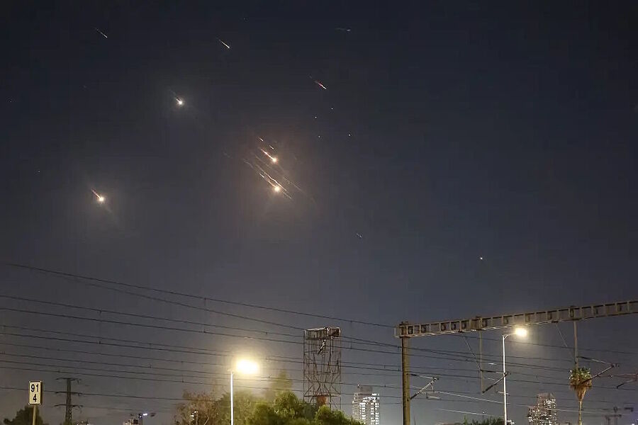 iran missiles tel aviv