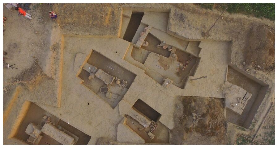 Click to enlarge Ancient Tomb India