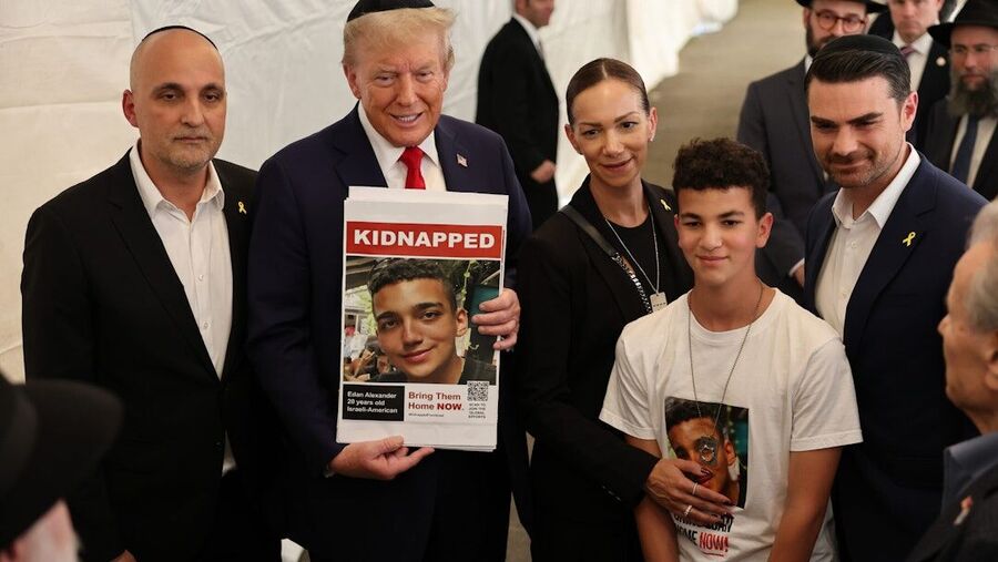 Click to enlarge Donald Trump, Ben Shapiro