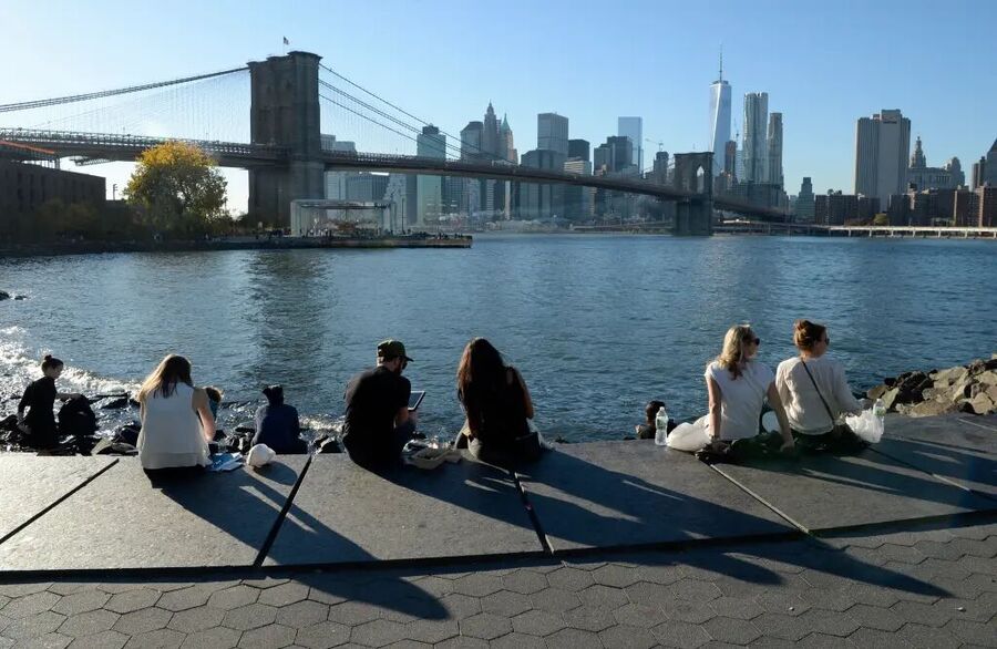 Click to enlarge Brooklyn Promenade bridge