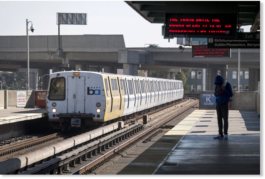 Click to enlarge bart transport train