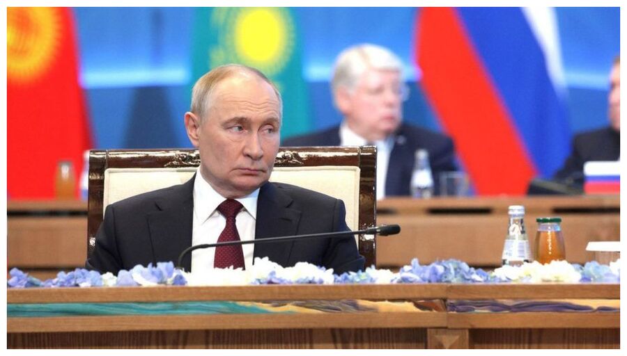 Click to enlarge President Putin